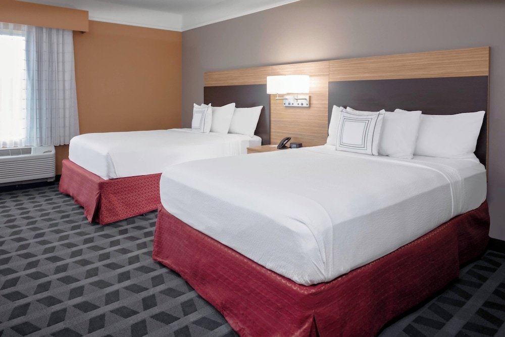 TownePlace Suites by Marriott Gainesville - photo 8