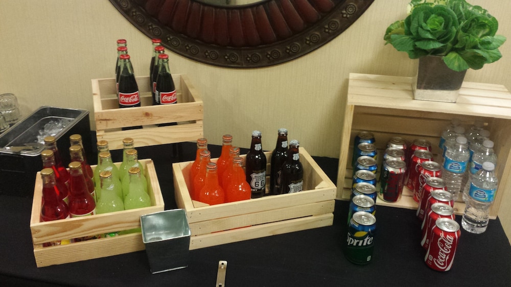 Hilton Garden Inn Oxnard Camarillo - photo 46