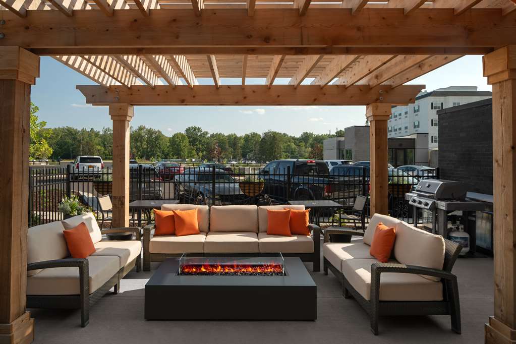 Hyatt House Lansing University Area - photo 37