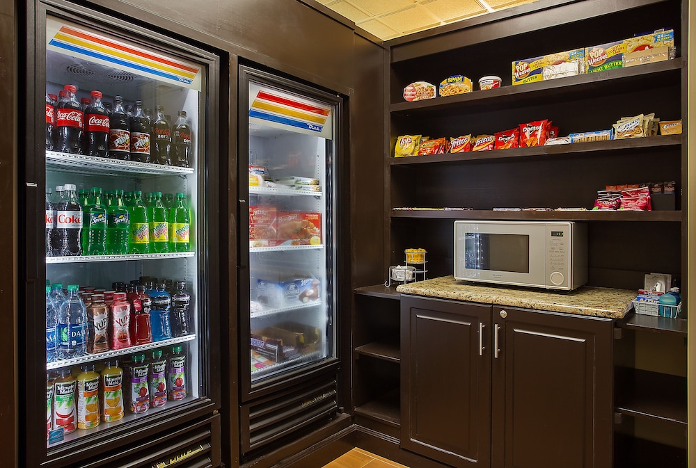 Holiday Inn Express Hotel & Suites Murphy by IHG - photo 21