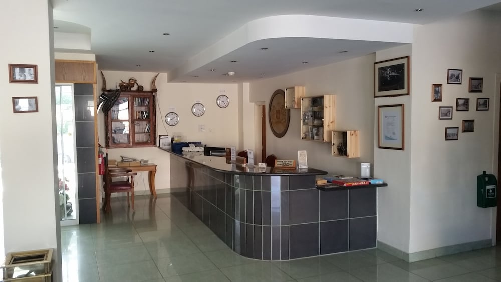 Moniatis Hotel — Limassol — photo 3