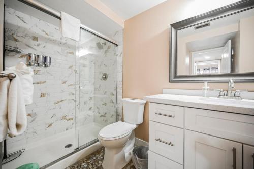 Spacious Henderson Hidden Gem