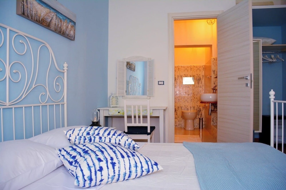 Lúrooms — Noto — photo 3