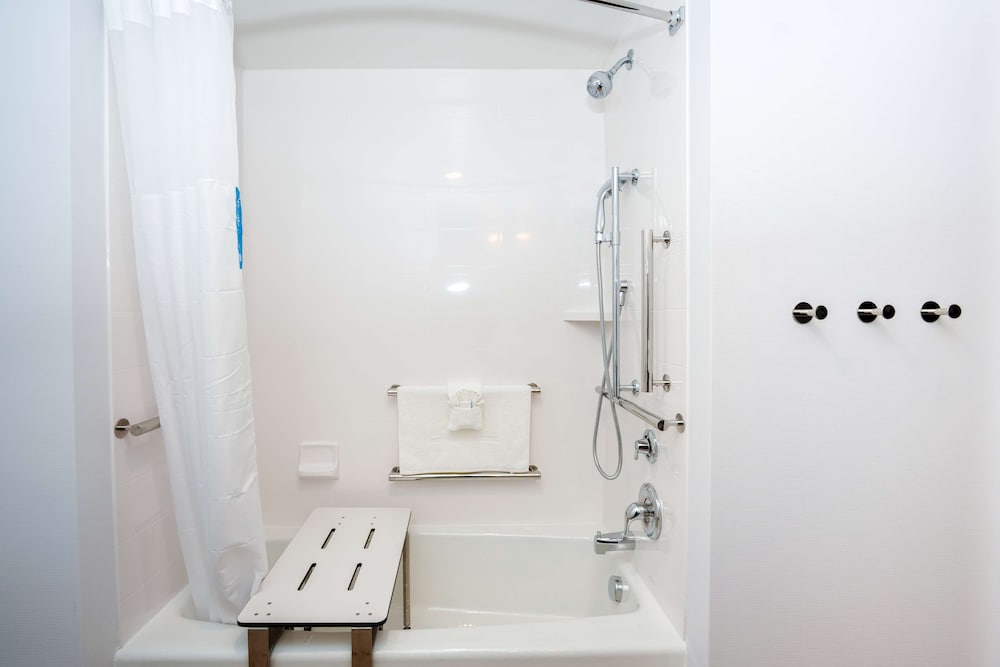 Hampton Inn & Suites Aurora South Denver - photo 35