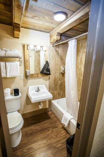 Chama Trails Motel - photo 8