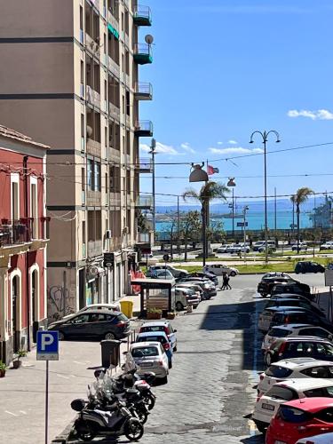 Happy Home — 4-Star Luxury Hotel in Catania, Italy