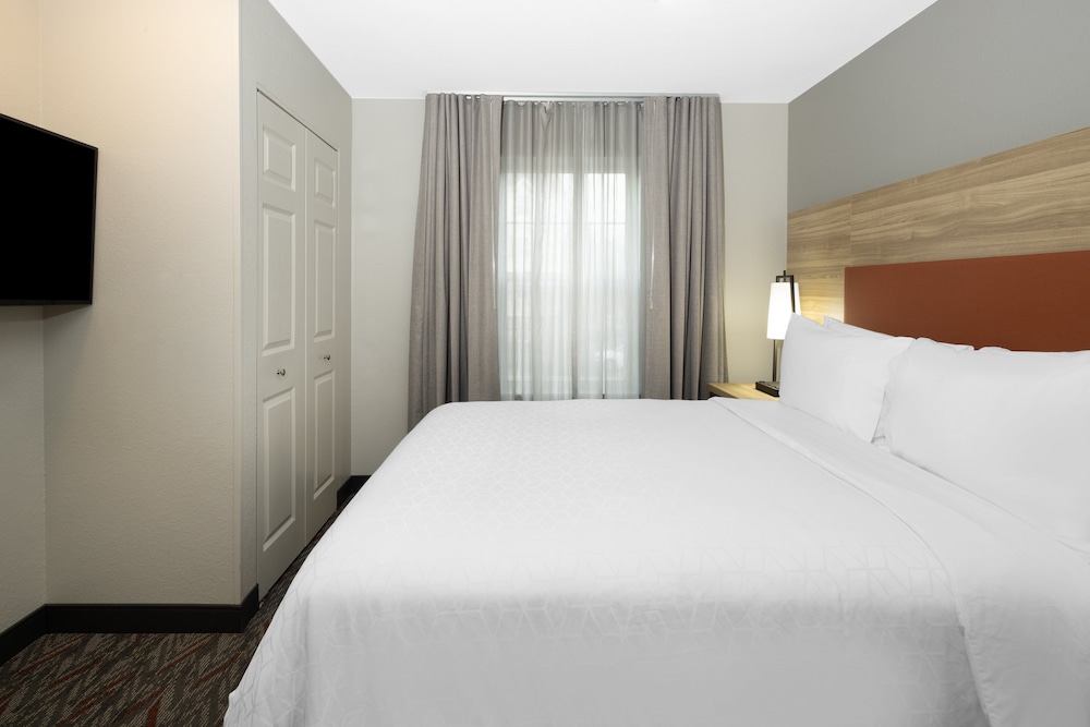 Candlewood Suites Boston North Shore Danvers - photo 12