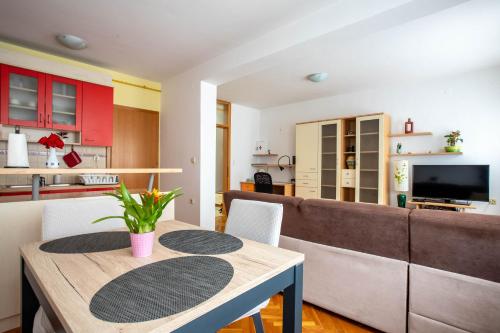 Antares — 4-Star Luxury Hotel in Bjelovar, Croatia