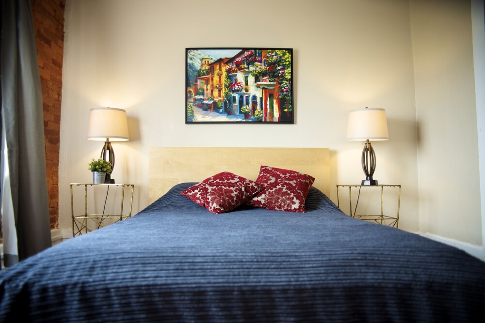Ellison Suites - photo 6