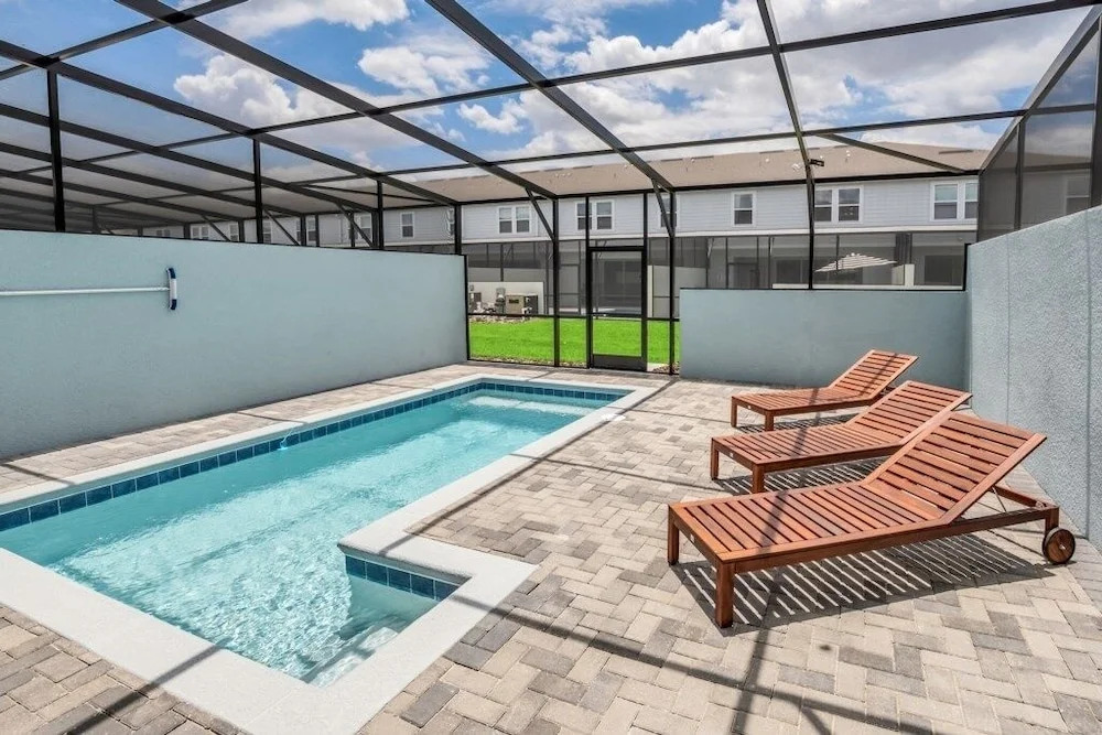 5 Bed In Windsor Island Resort 5 Bedroom Townhouse by RedAwning - photo 11