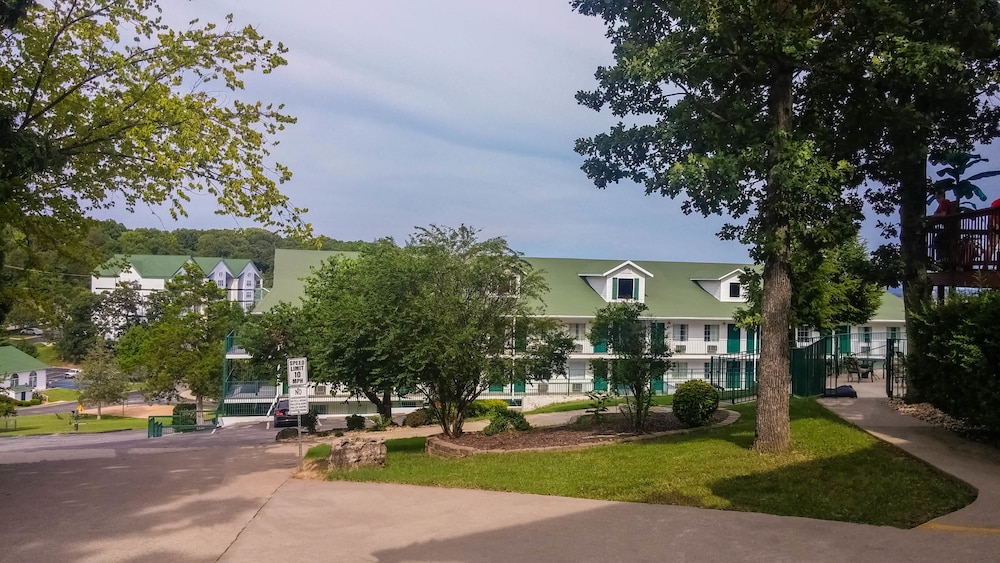 Branson King Resort and Suites - photo 78