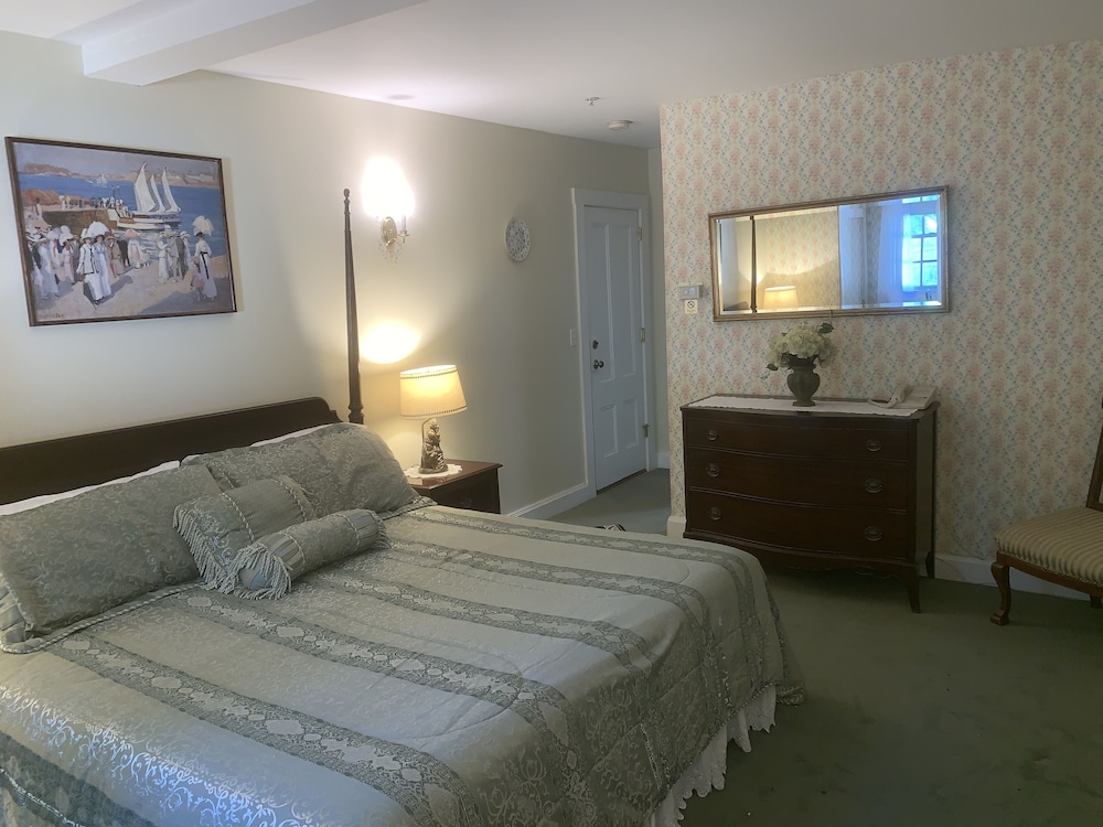 Old Orchard Beach Inn - photo 33