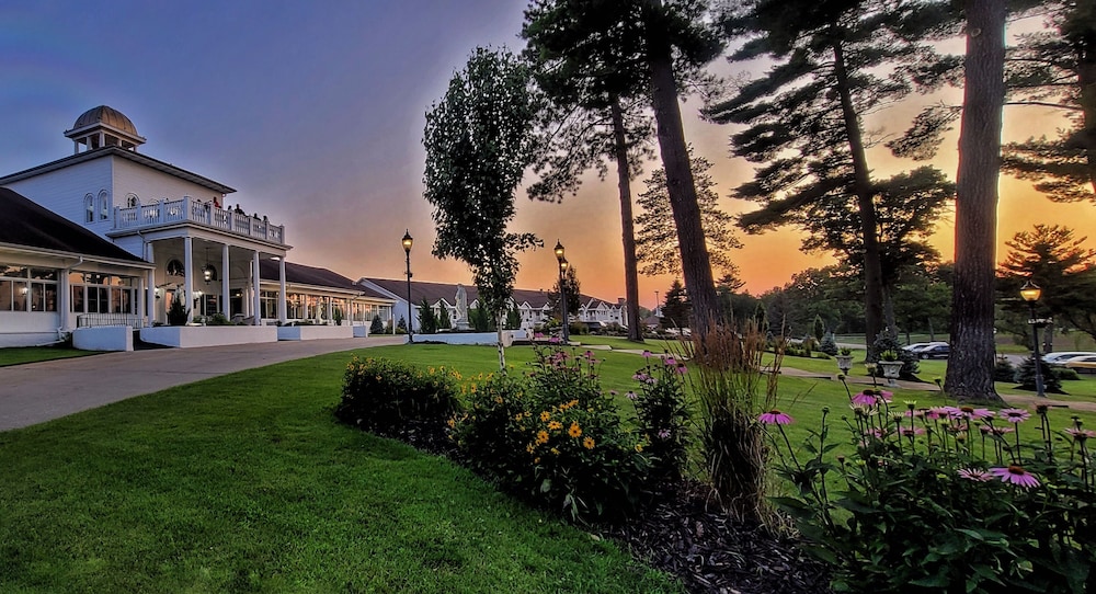 Four Seasons Island Resort - photo 95