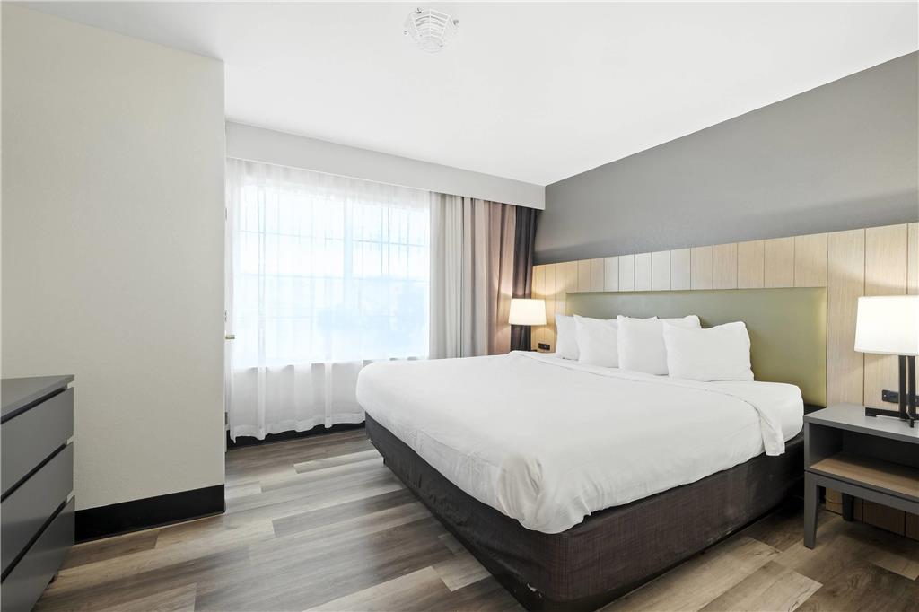 Country Inn & Suites by Radisson Merrillville IN - photo 52
