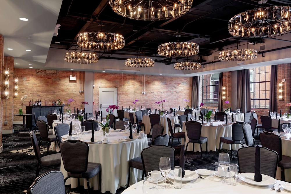The Foundry Hotel Asheville Curio Collection by Hilton - photo 38