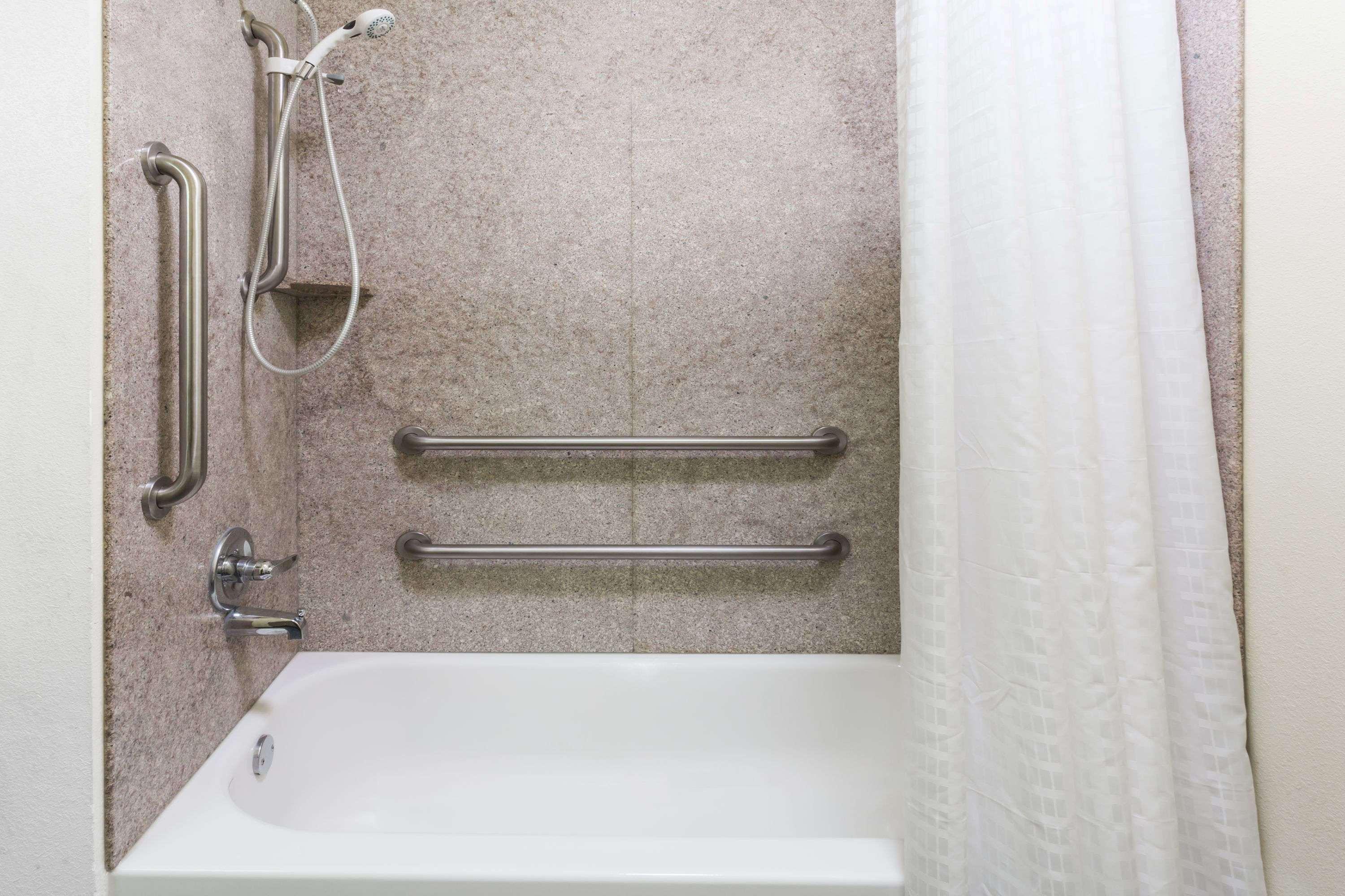 Knights Inn Glen Allen VA - photo 2