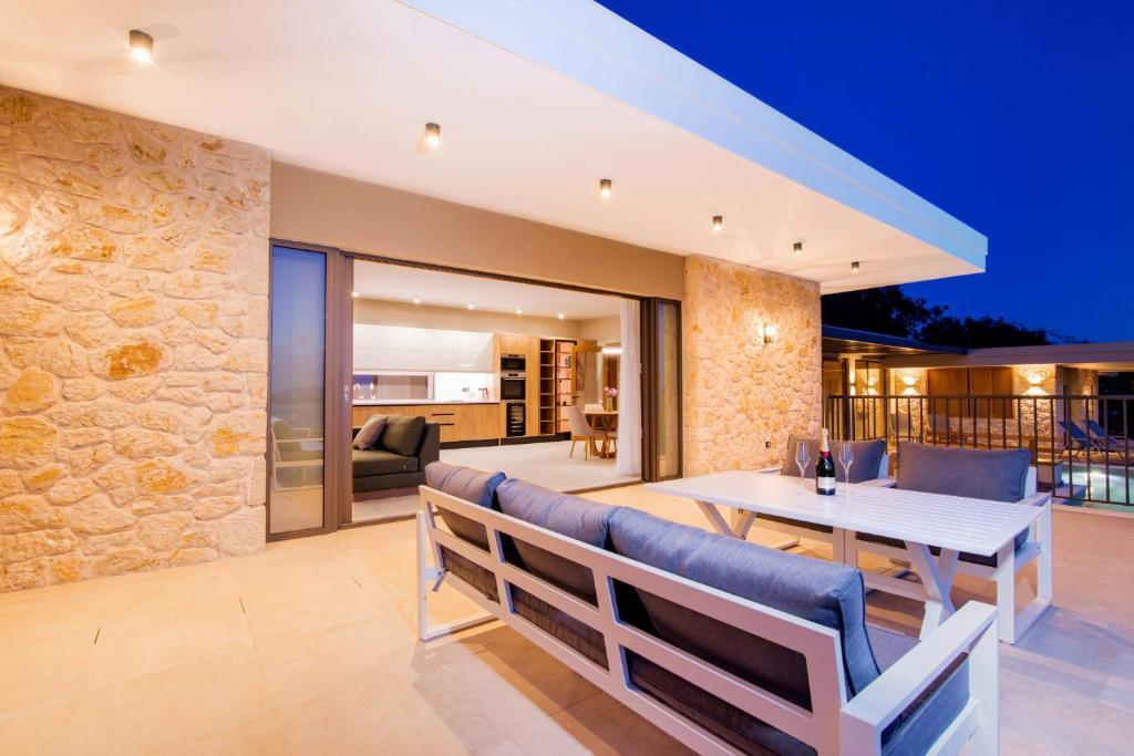 Villa Ble by WhiteDream Villas — 4-Star Luxury Hotel in Corfu, Greece