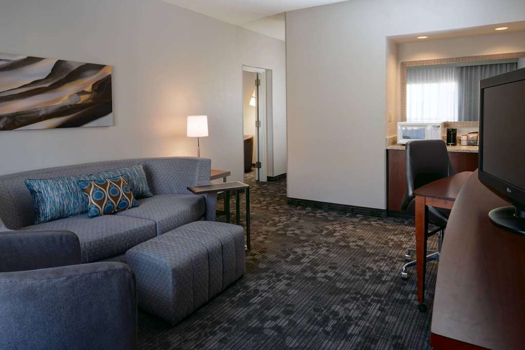 Sonesta Select Kansas City South Overland Park - photo 11