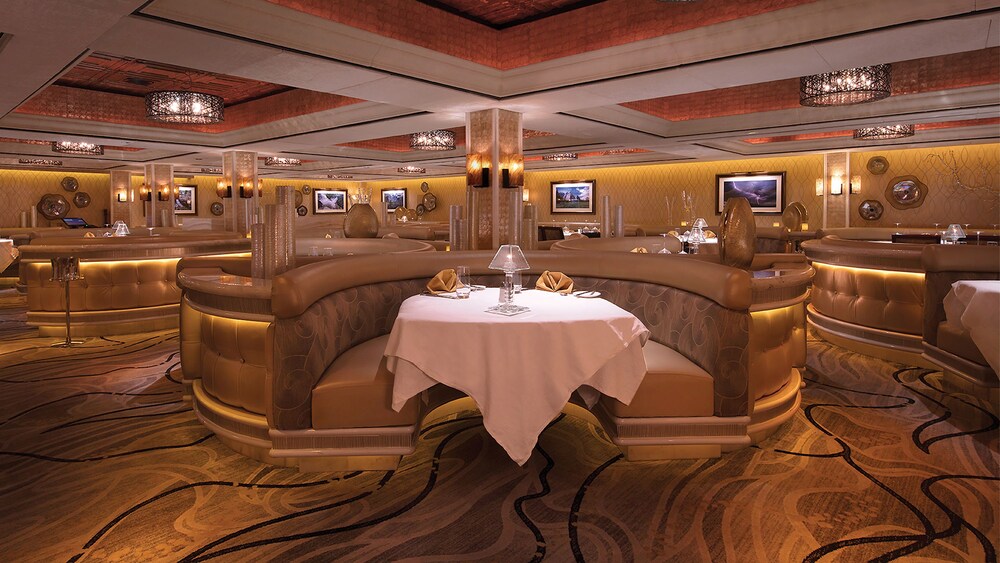 Western Village Inn & Casino by Peppermill Resorts - photo 15