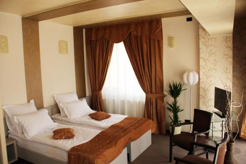 Enigma Pension — 4-Star Luxury Hotel in Targu Jiu, Romania