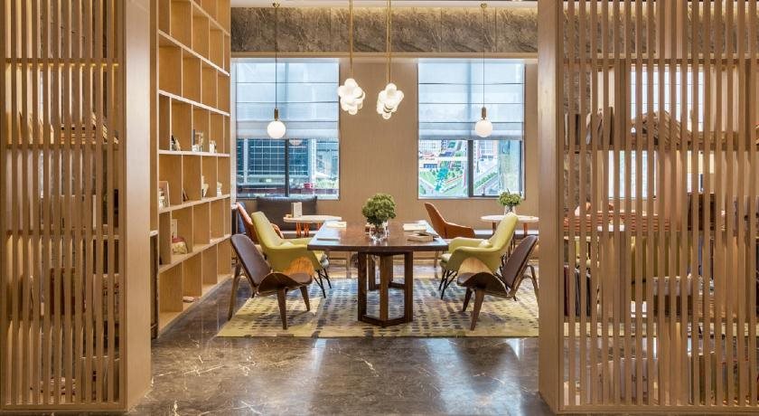 Atour Hotel Shenzhen Bantian Zhongcheng in Shenzhen, People's Republic of China