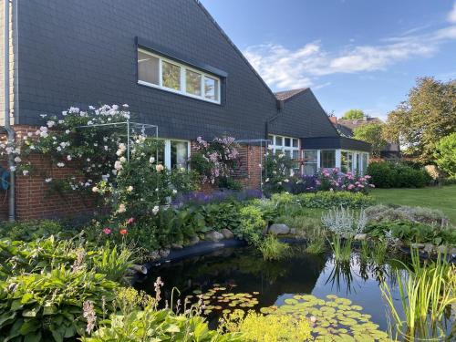Landhaus Bleckede App 1 Bleckede — 4-Star Luxury Hotel in Bleckede, Germany
