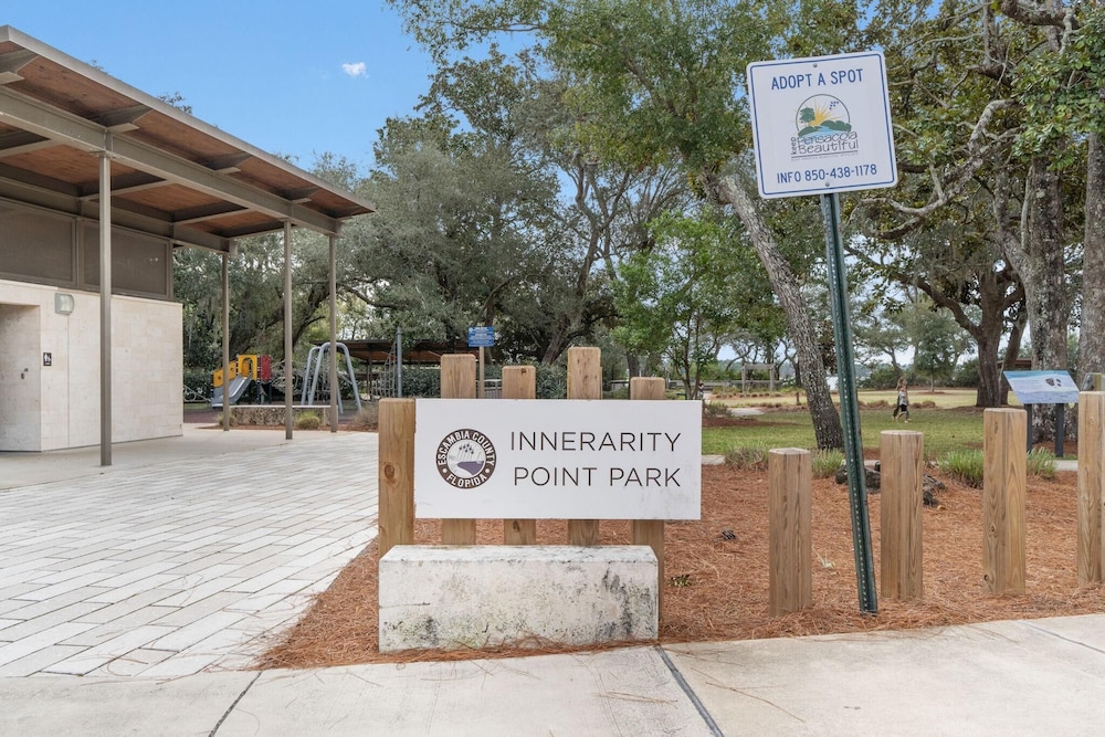 Beach Colony East 8B in Pensacola, United States