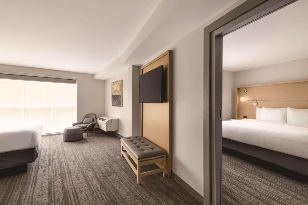 Radisson Hotel Atlanta Airport - photo 12