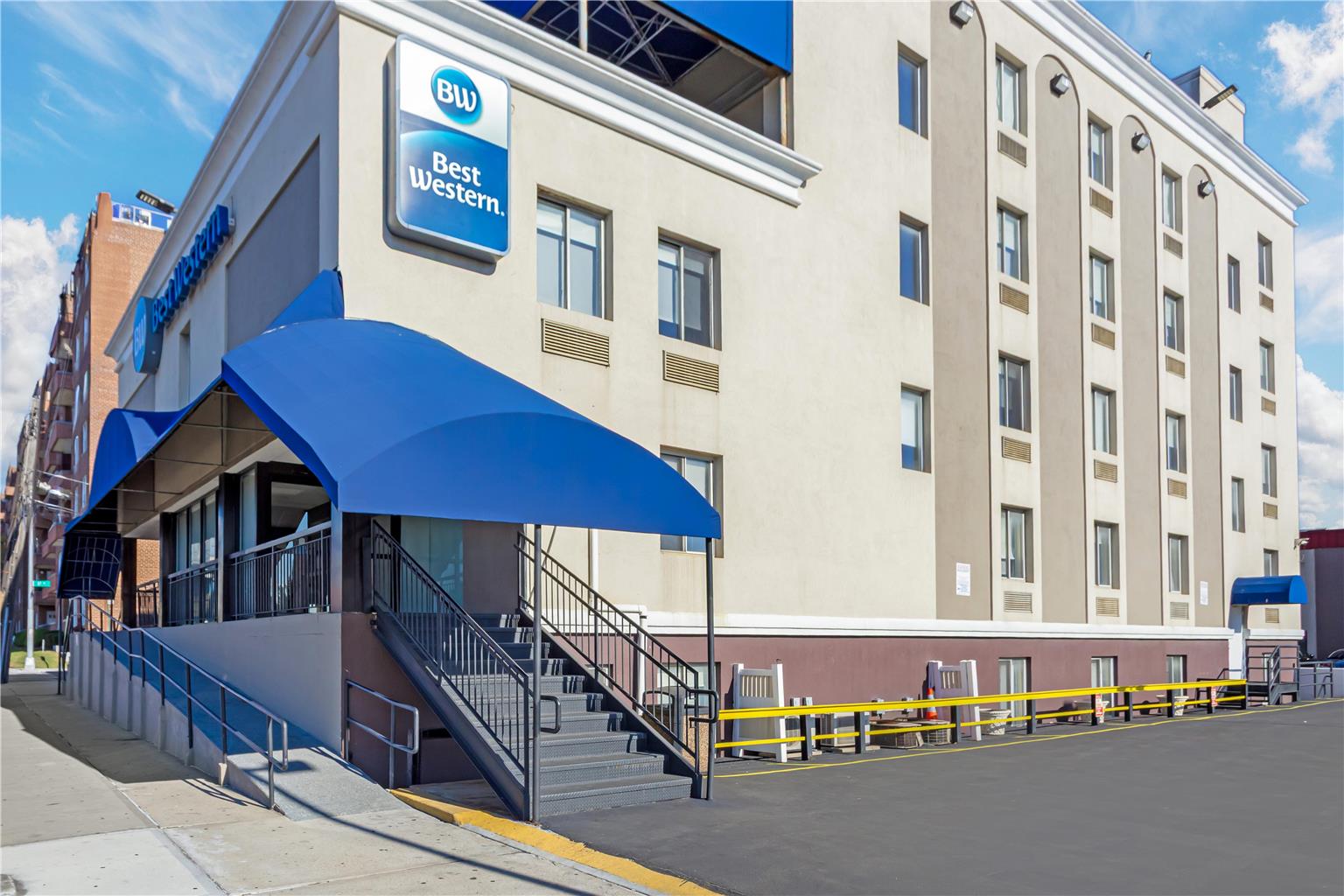 Best Western Jamaica Inn in Jamaica, United States