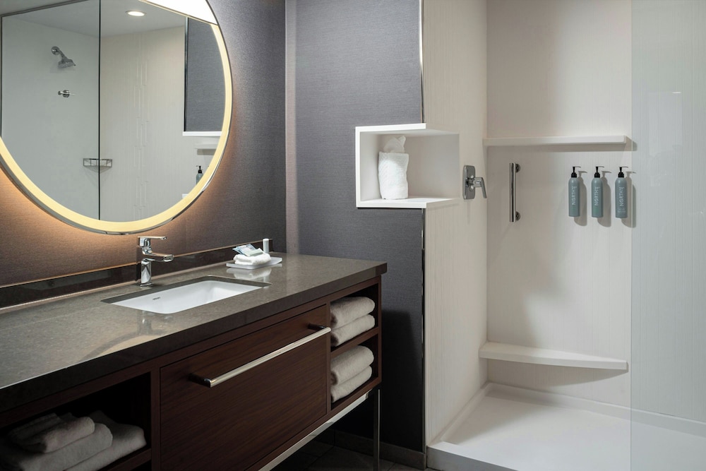 Courtyard by Marriott Cleveland TN - photo 17