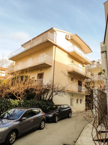 Apartman Riva K — 4-Star Luxury Hotel in Podgora, Croatia