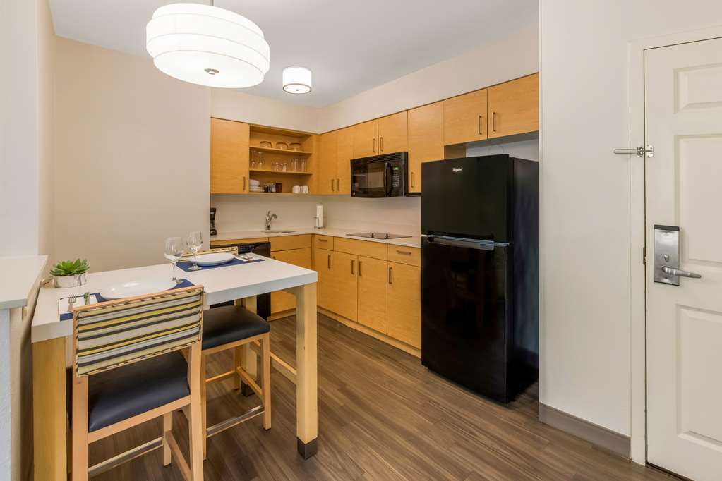 Sonesta ES Suites Charlotte Arrowood - photo 31