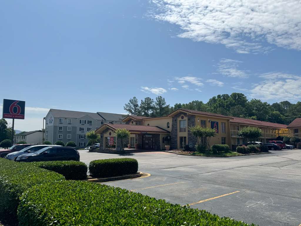 Studio 6 Extended Stay Huntsville AL University Drive - featured photo