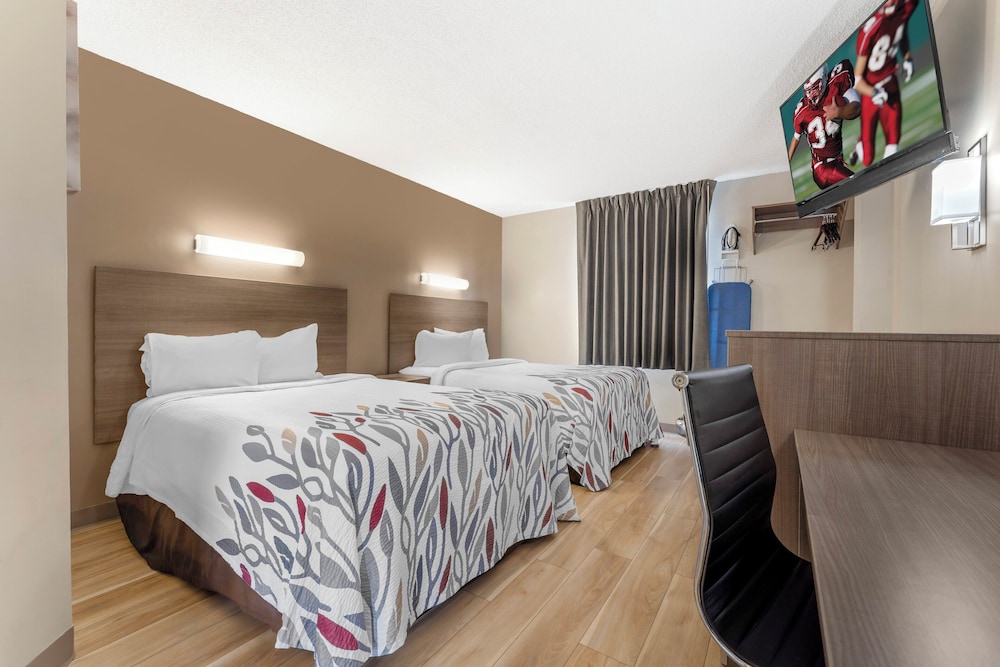 Red Roof Inn Johnstown - photo 13
