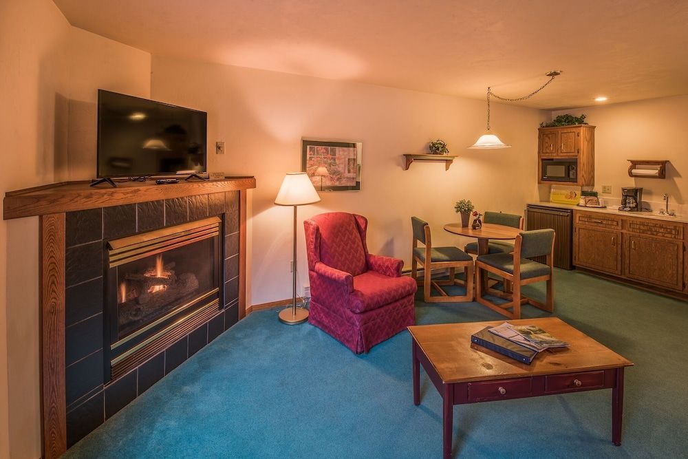 Somerset Inn & Suites - photo 43
