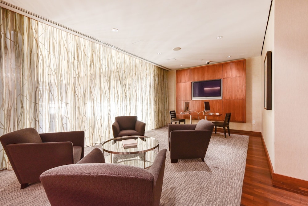 Global Luxury Suites at China Town - photo 29