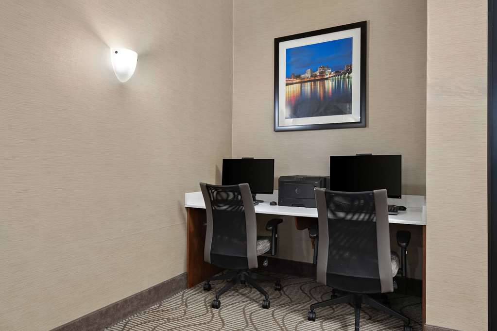 Comfort Suites Hummelstown Hershey - photo 22