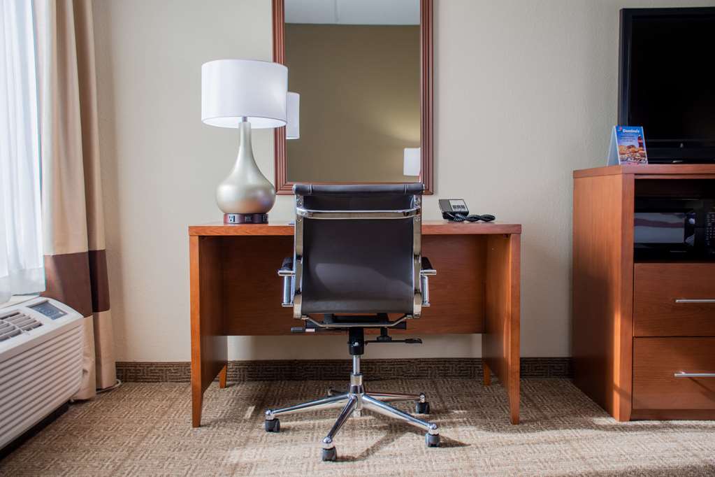 Comfort Inn Dickson - photo 14