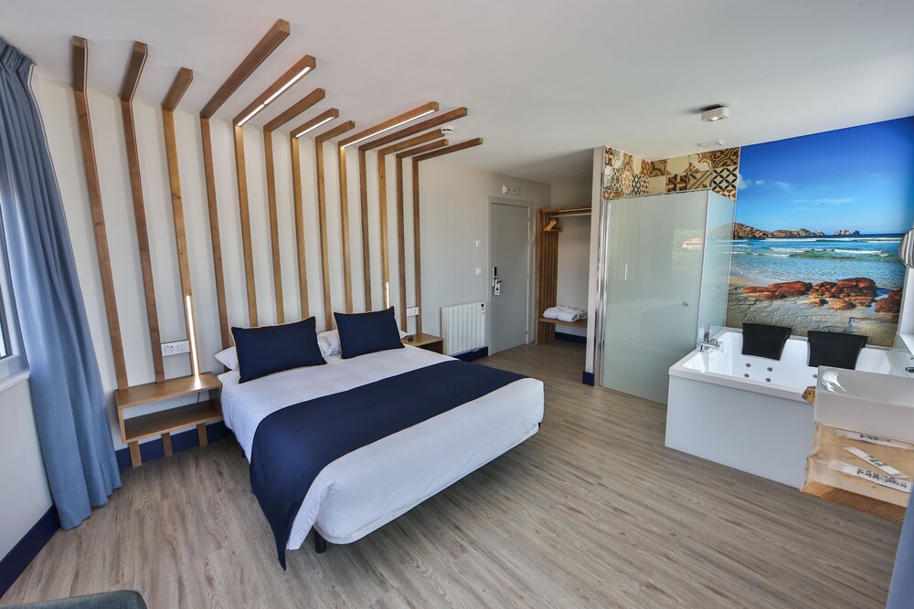 Hotel Playa de Camariñas - carbon neutral hotel in Camarinas