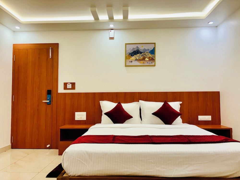 Hotel StarFinch Inn — hotel in Piriyapatna