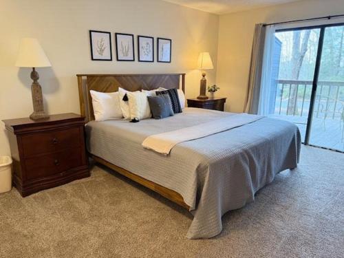 Timbers Studio 06 with Wintergreen Advantage - last minute hotel in Roseland