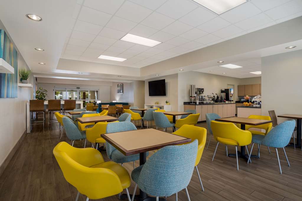 MainStay Suites Wilmington University Area - photo 24