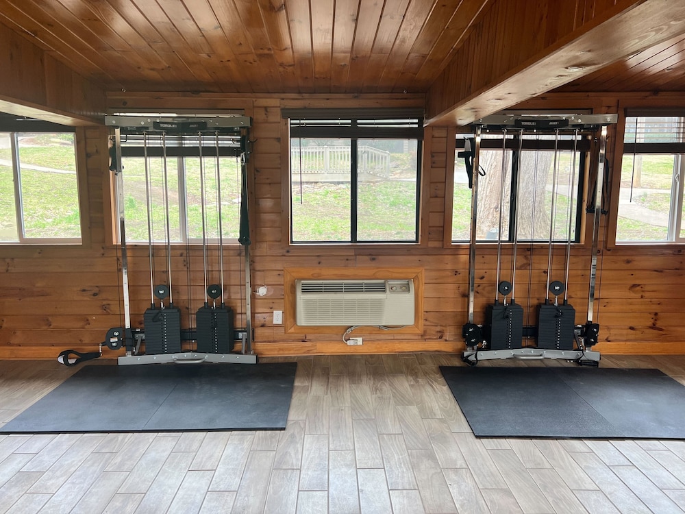 Tremont Lodge & Resort - photo 226