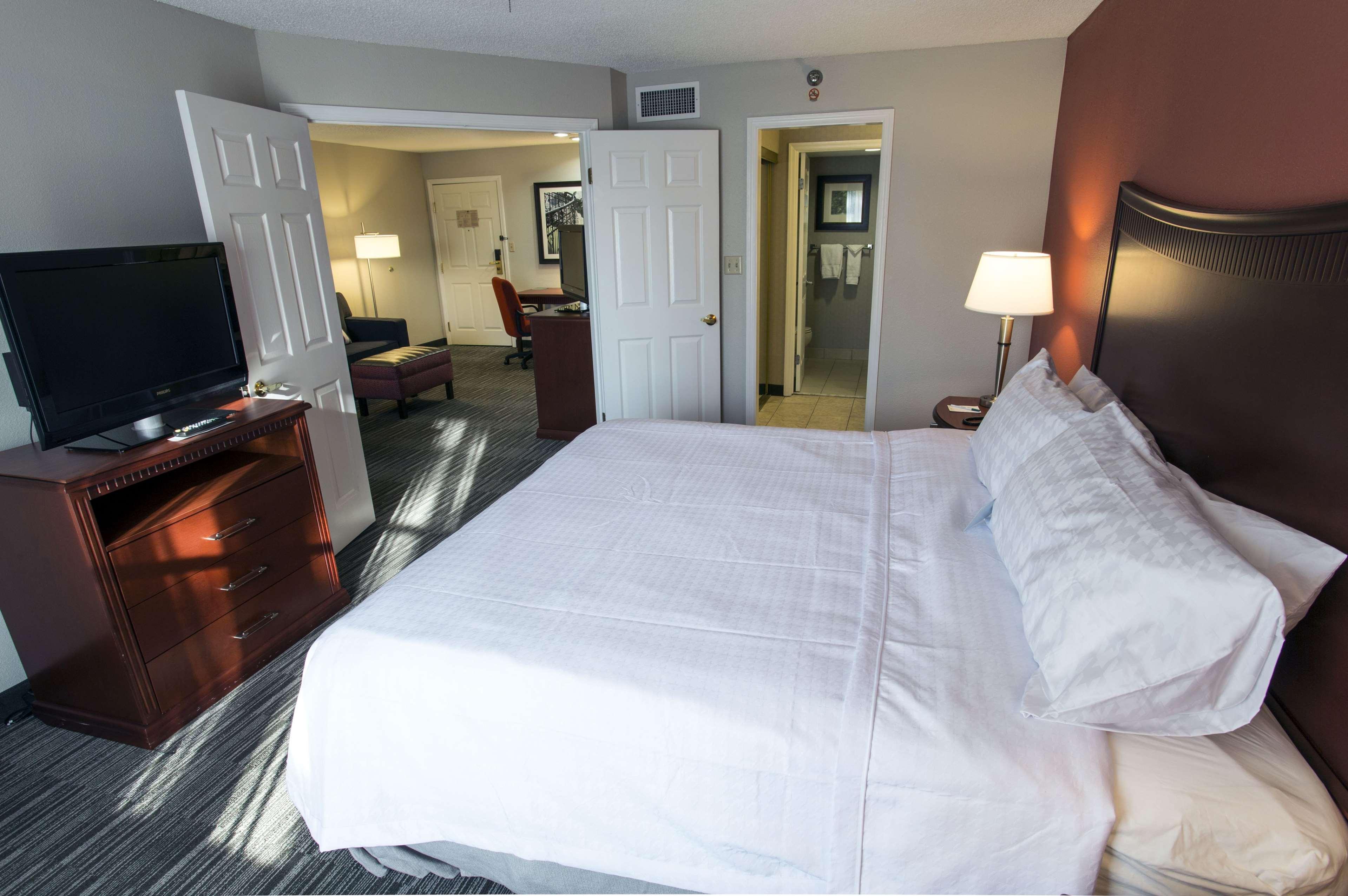 Homewood Suites by Hilton Savannah - photo 8