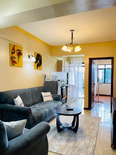 Kilimani homes Paradise 2 bedroom near Yaya Centre NETFLIX and Balcony — 4-Star Luxury Hotel in Nairobi, Kenya