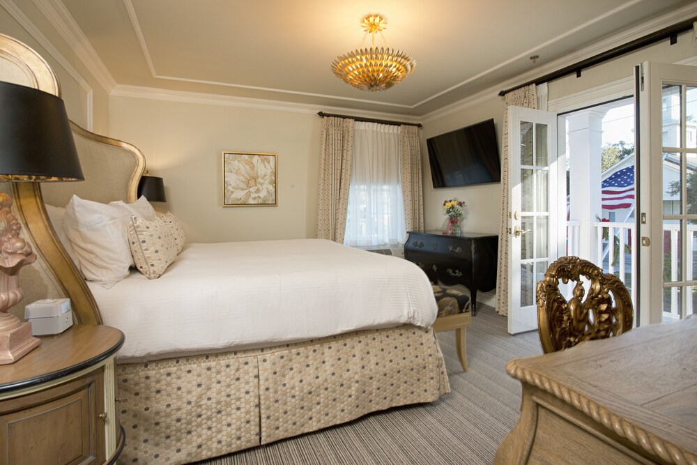 Old Town Bluffton Inn - photo 14