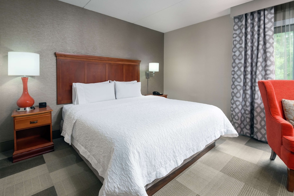 Hampton Inn Danbury - photo 6