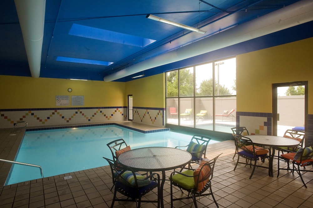 DoubleTree by Hilton Springfield - photo 18
