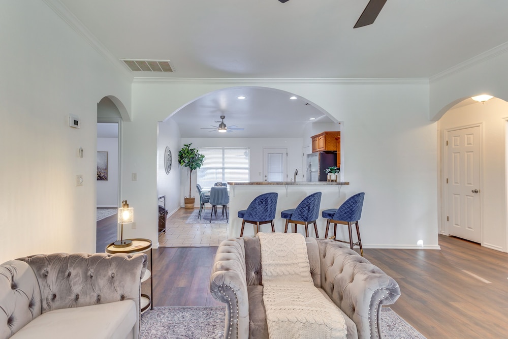 Updated Oklahoma City Home 11 Mi to Bricktown - photo 3