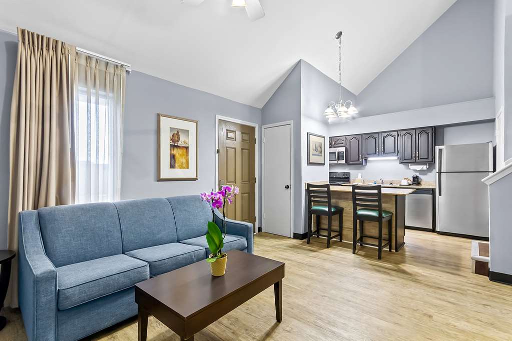 SureStay Studio by Best Western Pensacola - photo 17